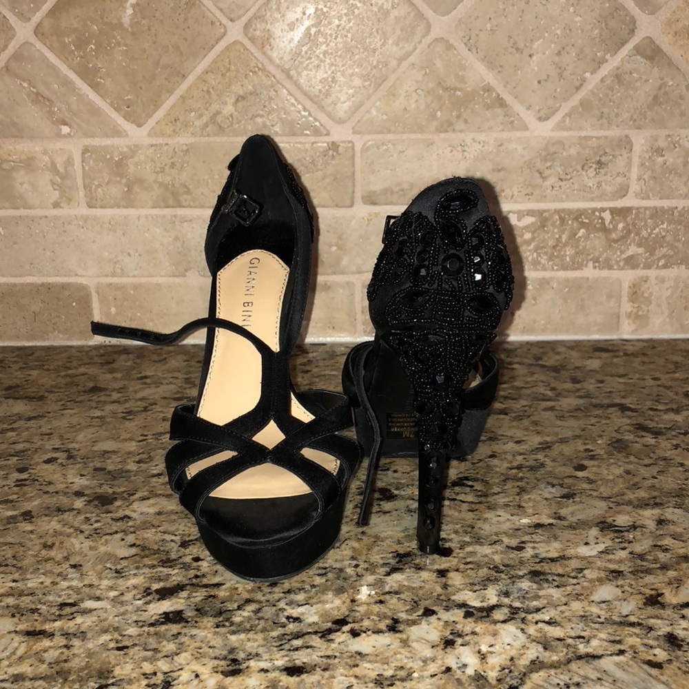 Gianni Bini Black Heels